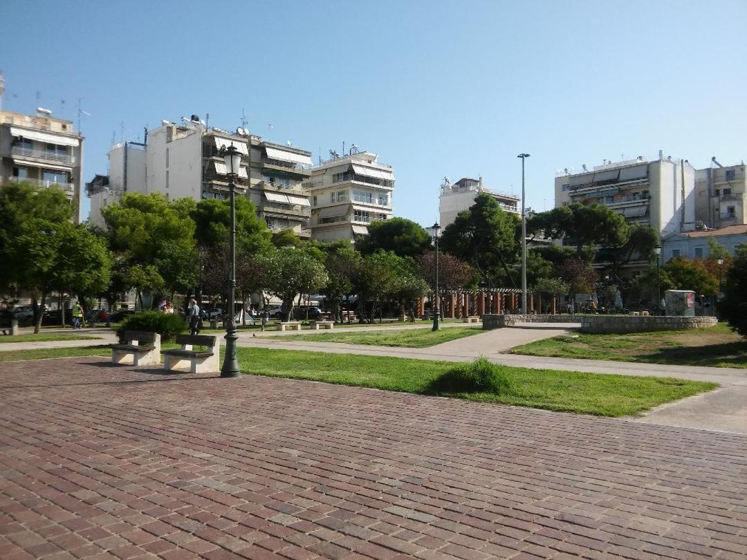 Chryssa - Χρυσα Apartamento Patras Exterior foto